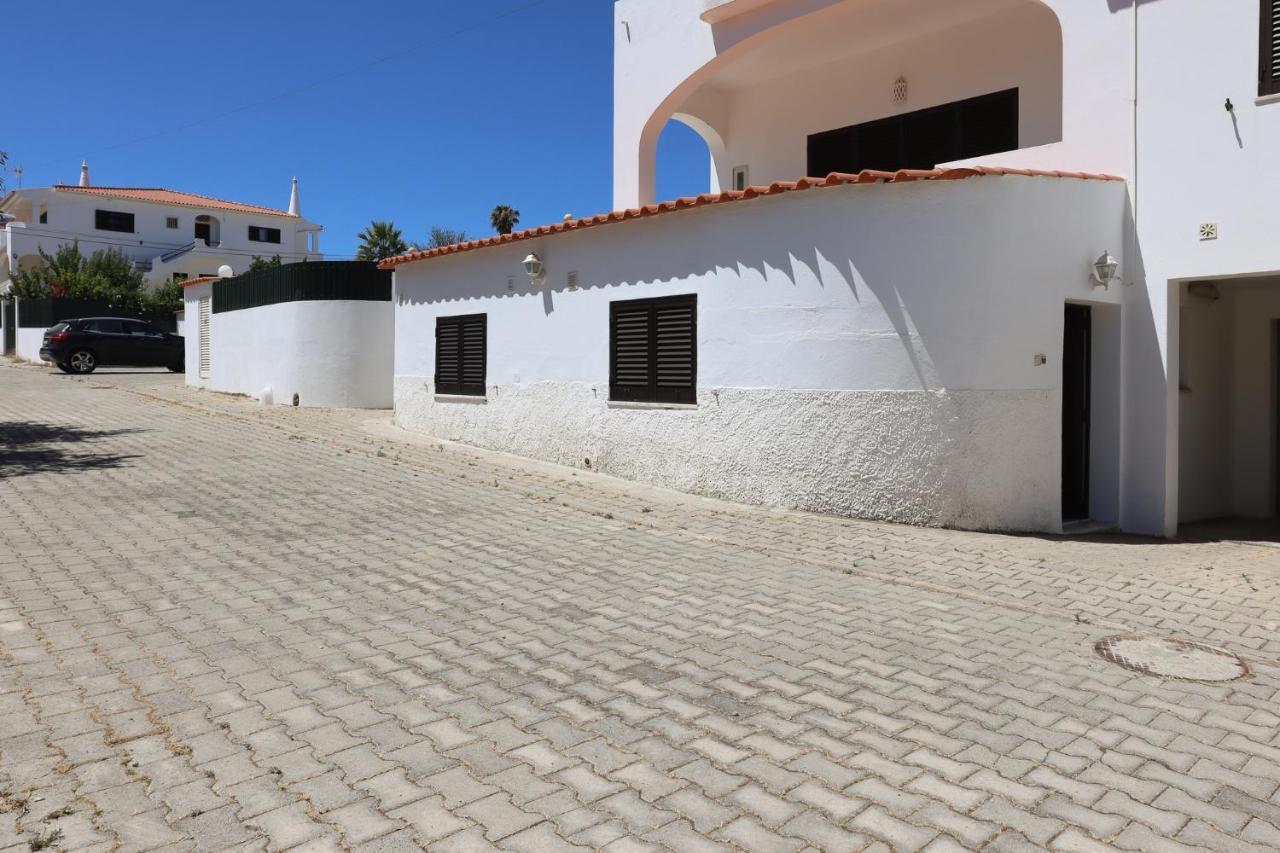 Apart Quinta Dos Martins - Swimming Pool - By Bedzy Albufeira Exteriör bild
